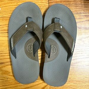 Cobian Men’s Size 9 Sandal ARV 2